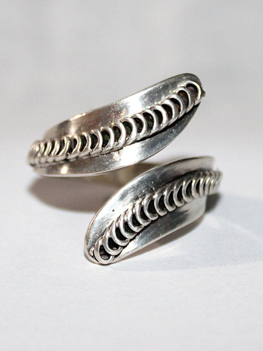 Vintage Sterling Silver Taxco Mexico By Pass Ring Sz 10.5